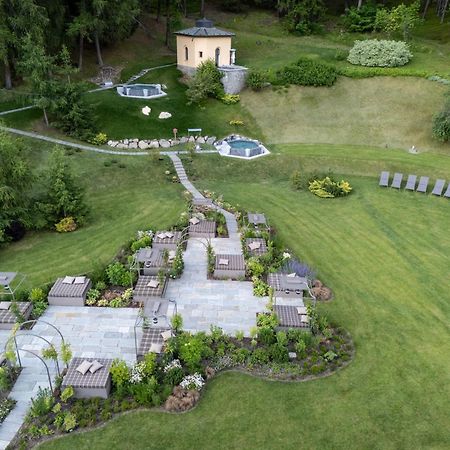 Qc Terme Grand Hotel Bagni Nuovi Бормио Екстериор снимка Aerial view of the spa