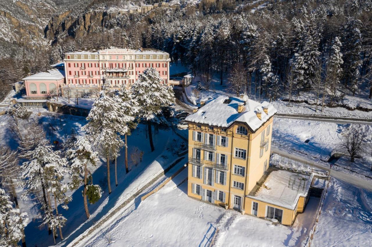 Qc Terme Grand Hotel Bagni Nuovi Бормио Екстериор снимка Aerial view of the school