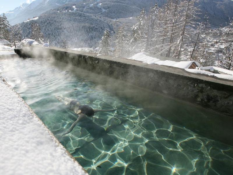 Qc Terme Grand Hotel Bagni Nuovi Бормио Екстериор снимка Outdoor thermal bath in Vals