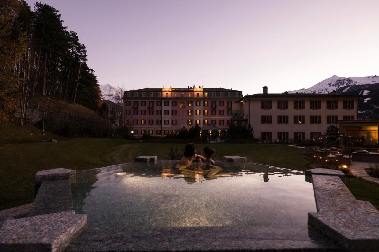 Qc Terme Grand Hotel Bagni Nuovi Бормио Екстериор снимка The 7132 Summit